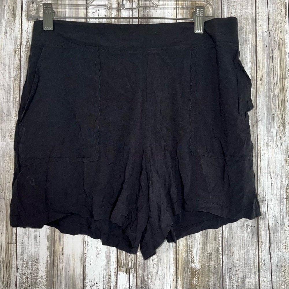 Wildfox Black Pocket Shorts - Picture 2 of 5